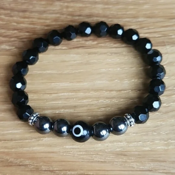 SOLD Black Onyx, Hematite & Black Evil Eye Beads Bracelet - Picture 6 of 11
